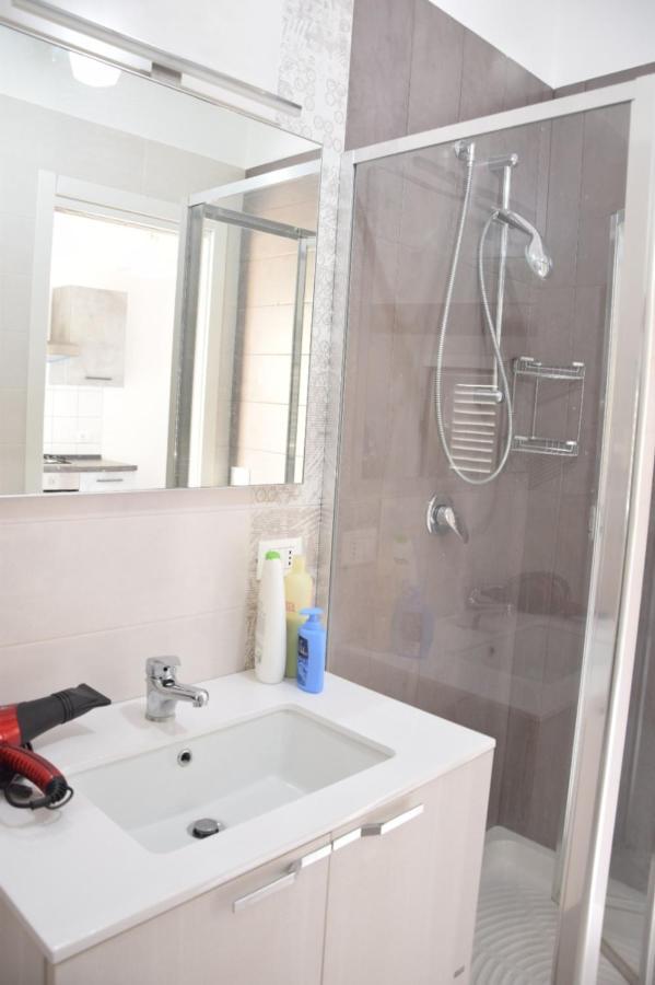 Casa Di Marco2 Apartment Каноса ди Пулия Екстериор снимка